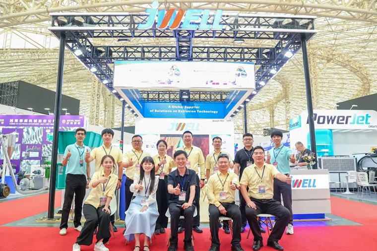 Grand Opening: JWELL Machinery Takes Part in Hanoi Rubber Plastics Fair, Developing Vietnam Local Smart Manufacturing Layout